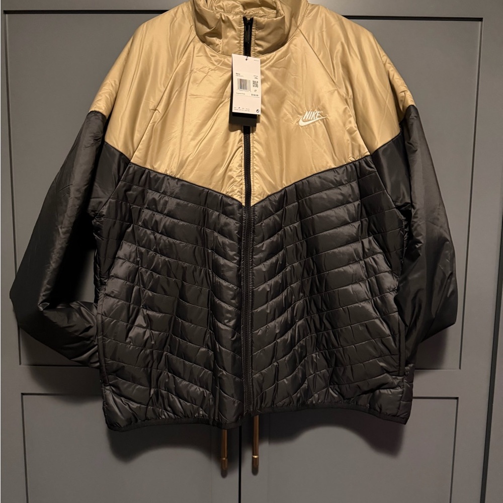 Nike Tan and White Jacket